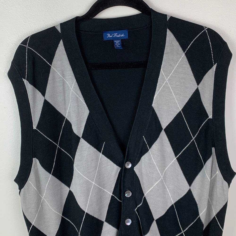Paul Fredrick Argyle Button Up Vest - Picture 2 of 5